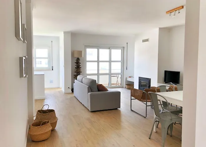 Bay House Baleal 费雷尔